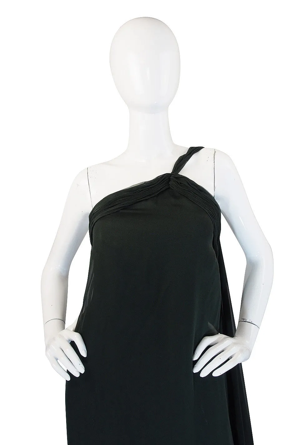 1980s Green Silk Chiffon Oscar De La Renta Gown