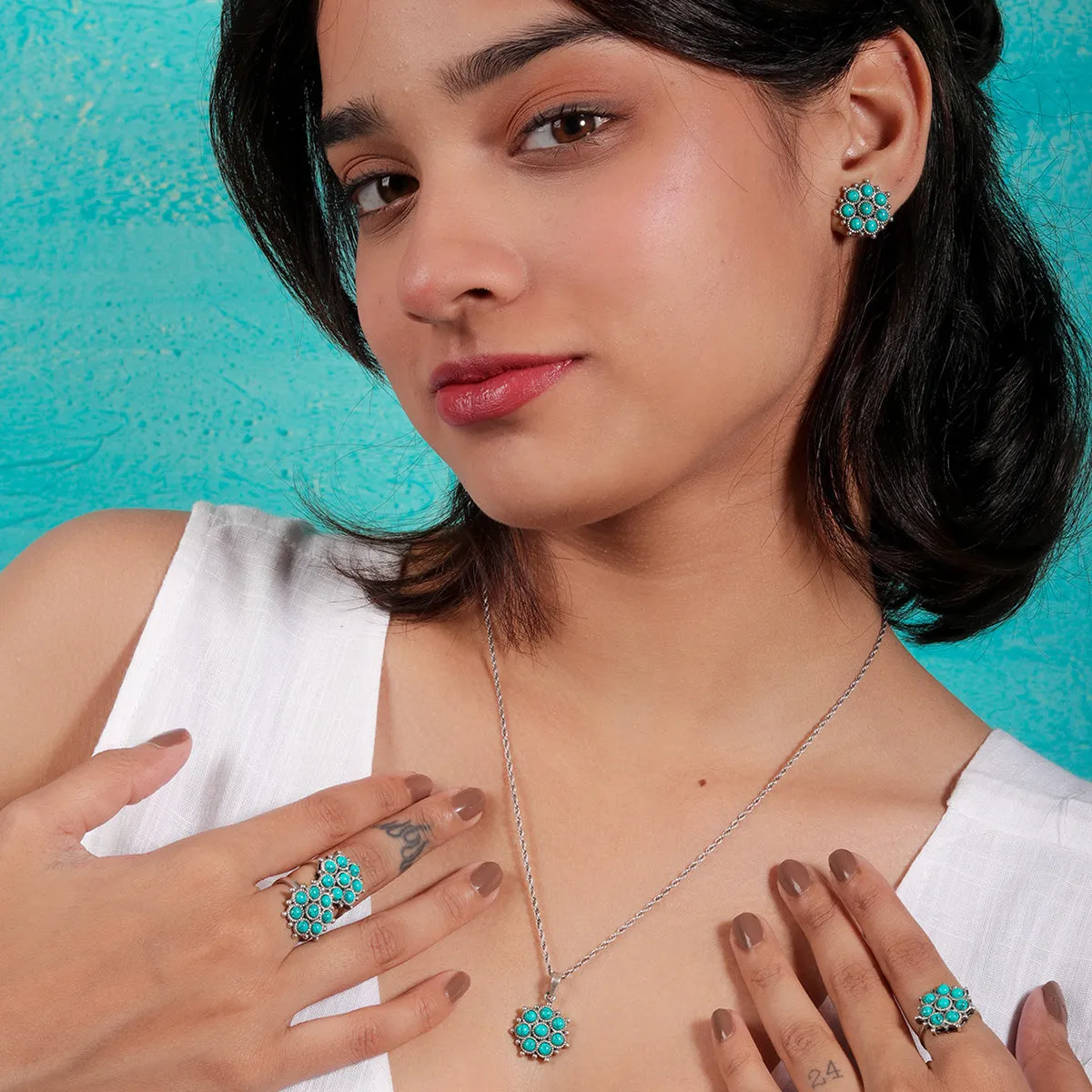 Adaa Turquoise Silver Chain Pendant by MOHA