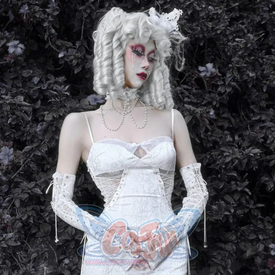 Alice Gothic Embossment Lace-up Oversleeve