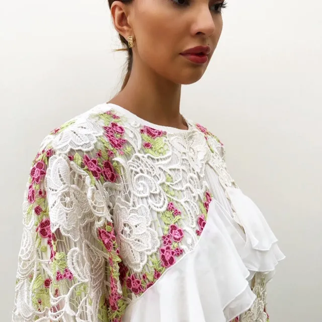 AW19 STUNNING ITALIAN LACE  ABAYA WITH RUFFLES