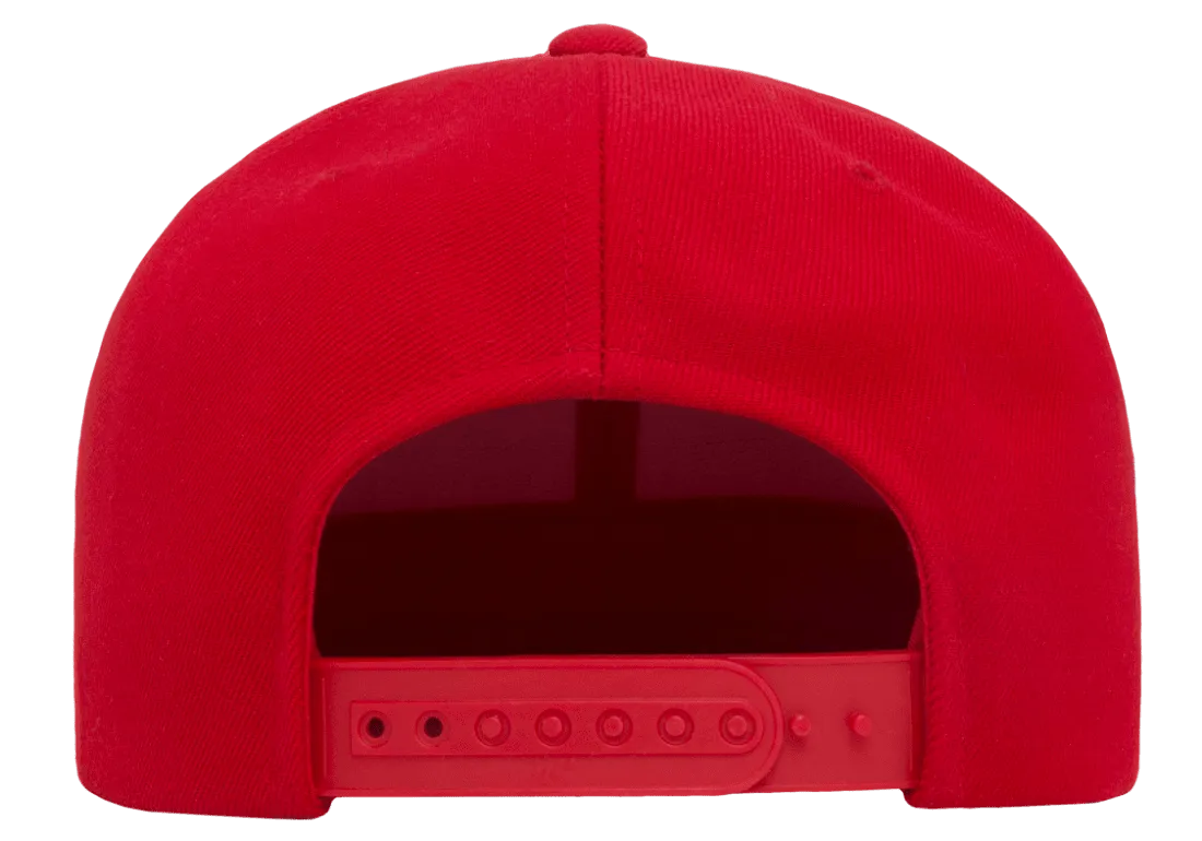 Canada Mighty Maple Snapback Red