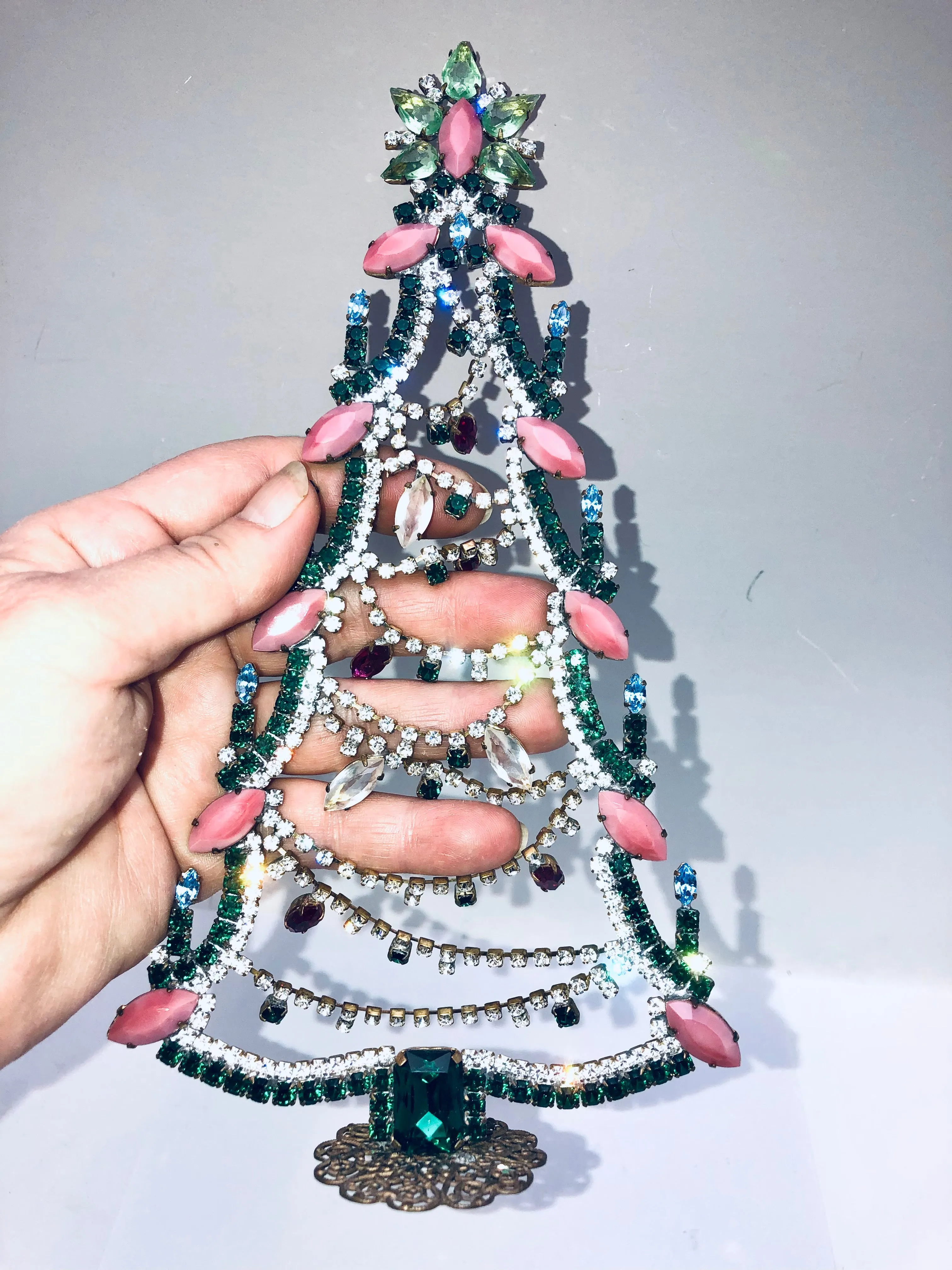 Czech. Mantle Tree #76