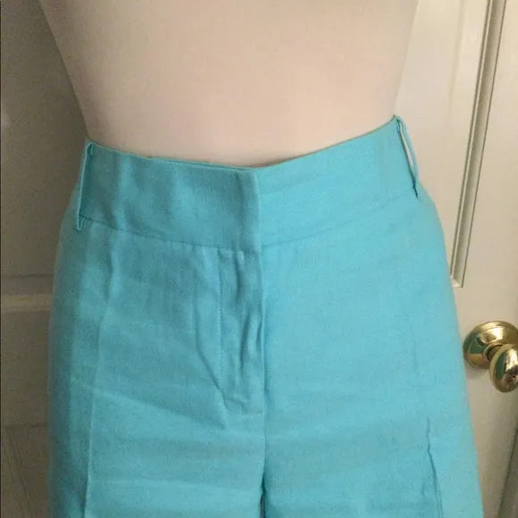 Doncaster Turquoise Linen Shorts