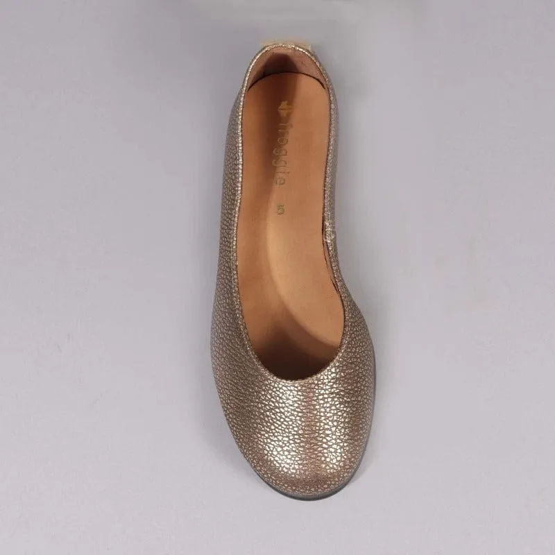 Flat Pump in Lead Metallic - 12546