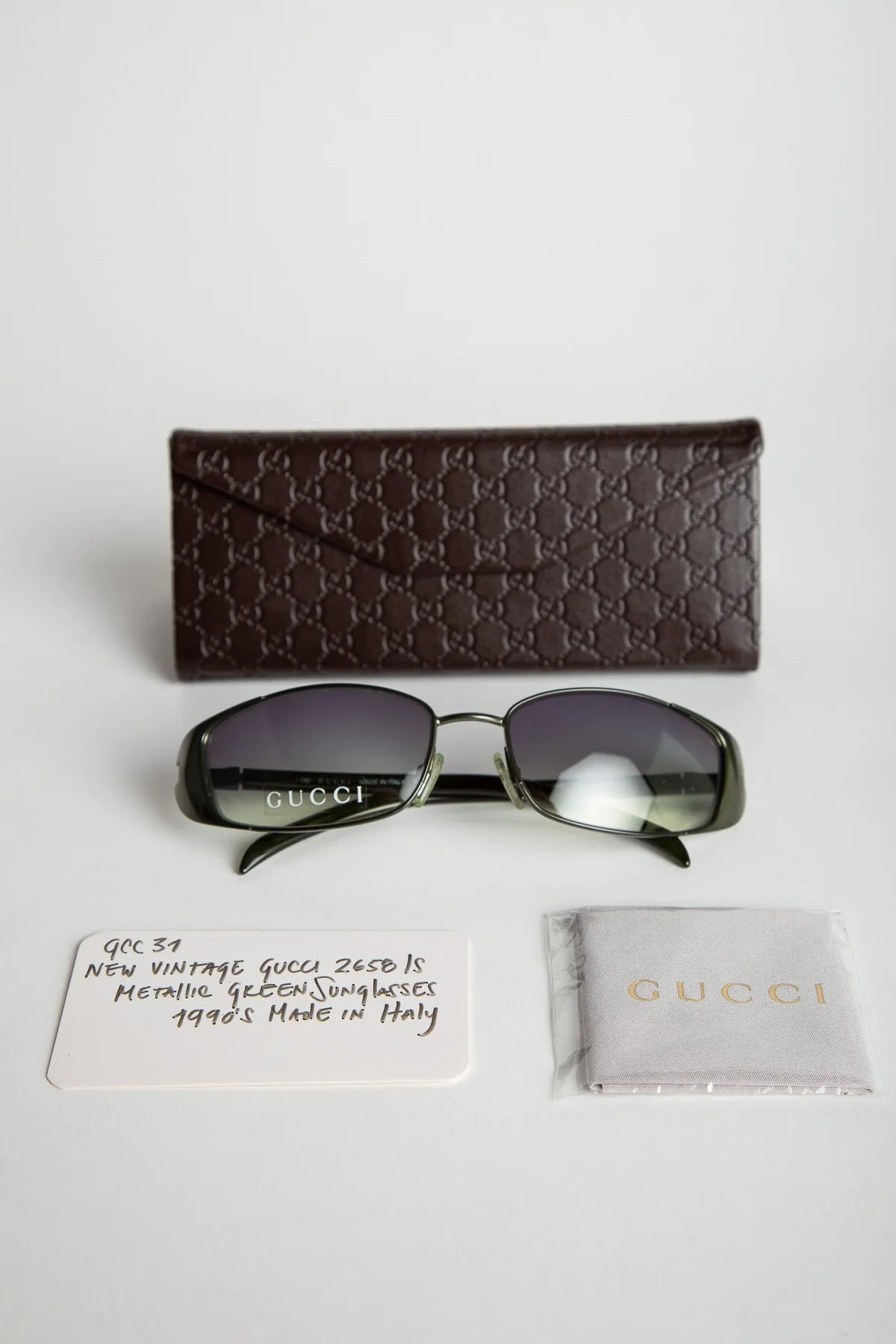 GUCCI | 1990'S 2658/S SUNGLASSES