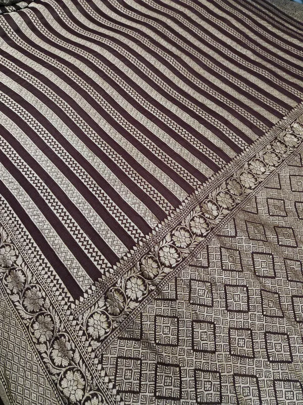Introducing Pure Banarasi Khaddi Chiffon Georgette Silk Border Handloom Saree