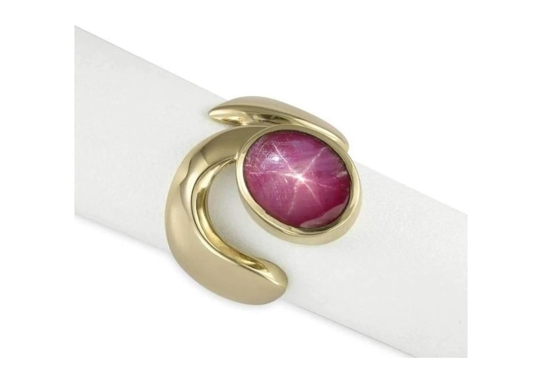 Lab Grown Star Ruby, Yellow Gold