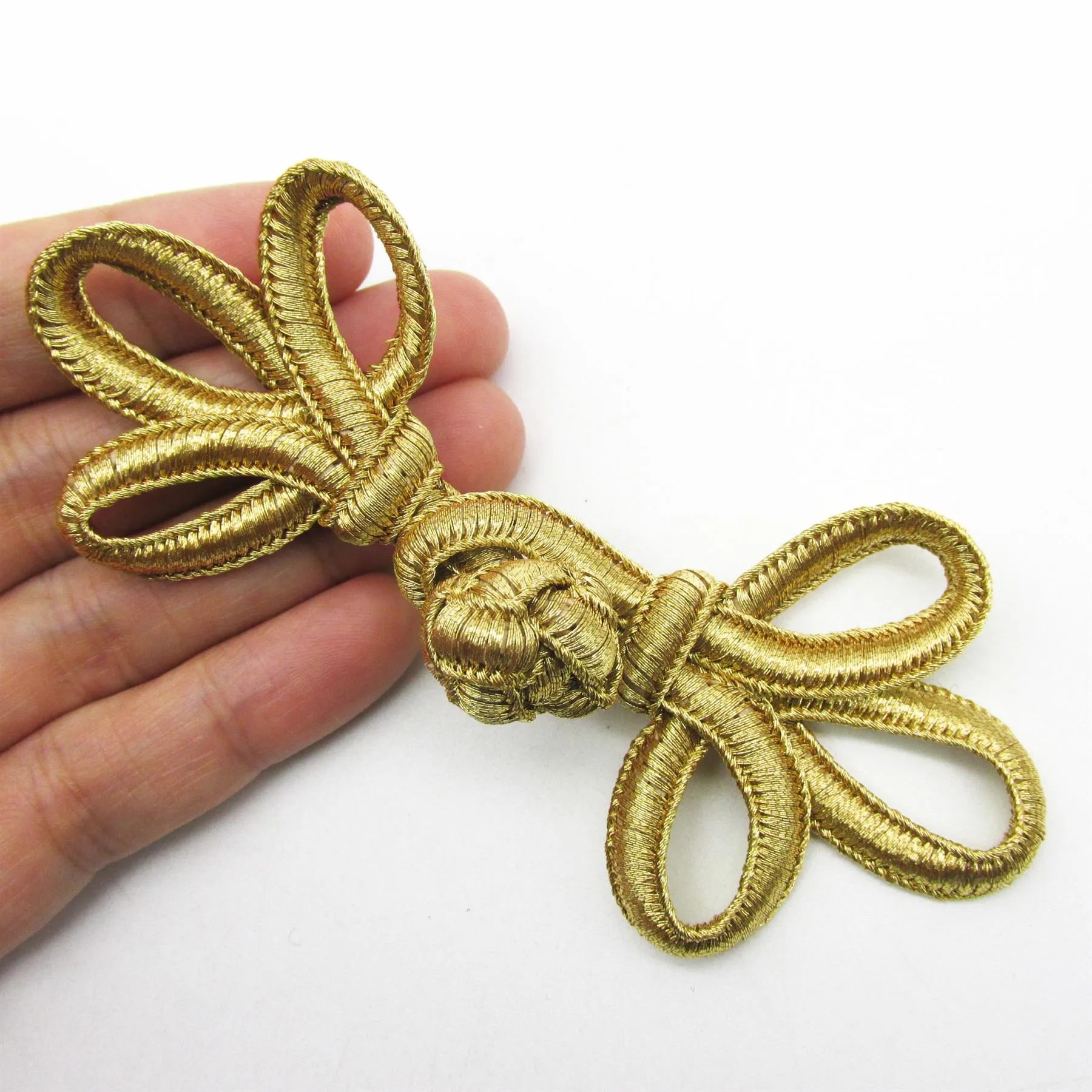 Looped Metallic Frog Fastening 11cm 9819