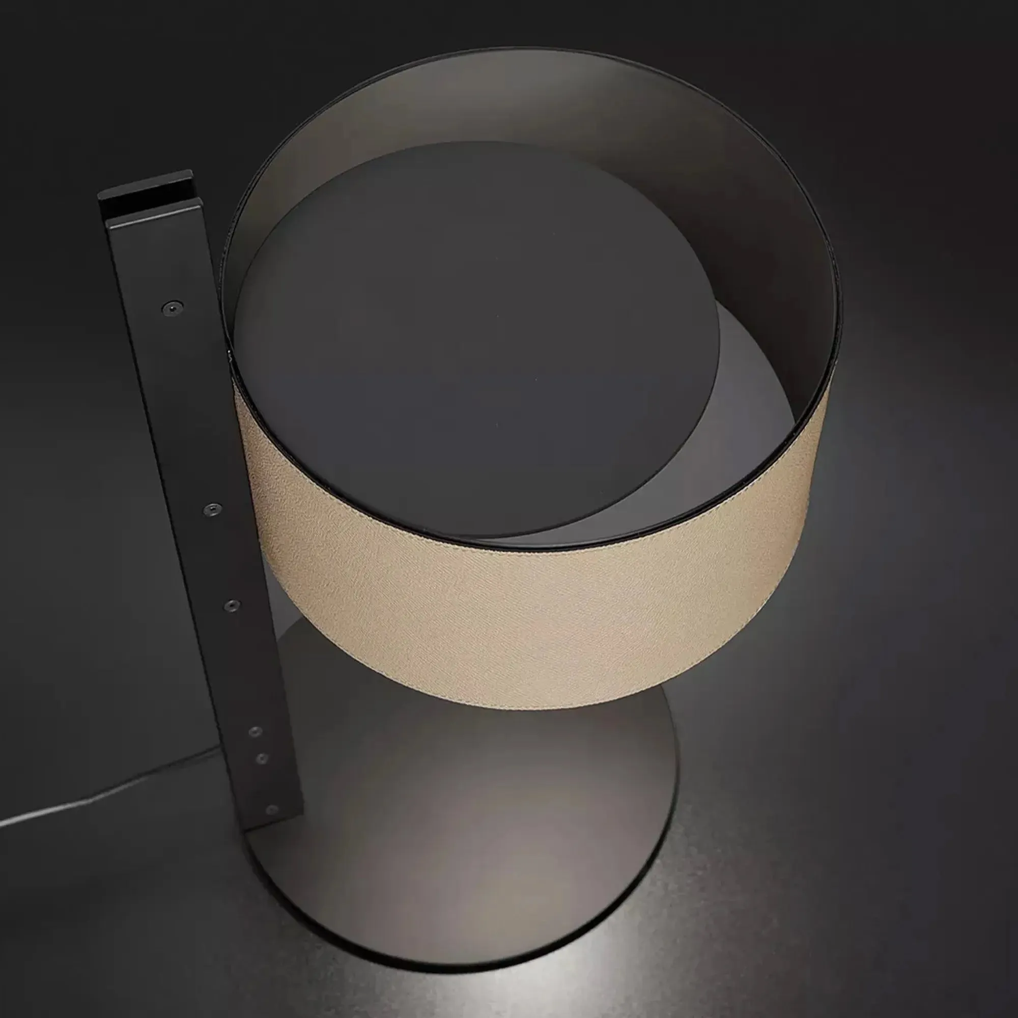 Parallel 296 - Table Lamp