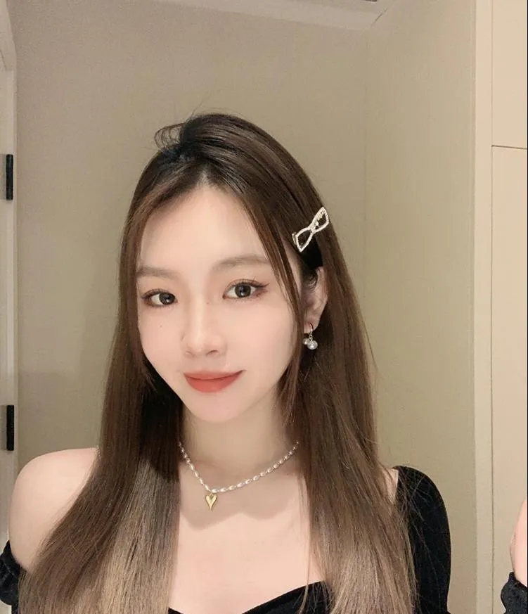 Pearl Bow Hairpin