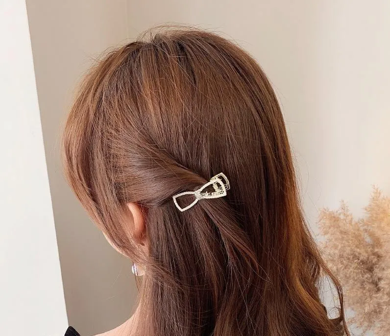 Pearl Bow Hairpin