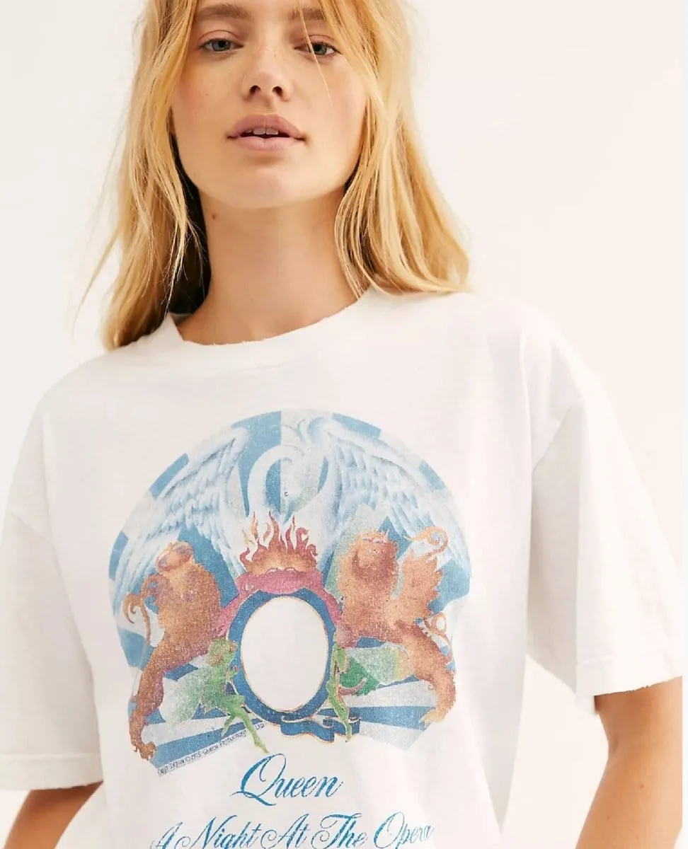 Queen Night At The Opera Weekend Tee