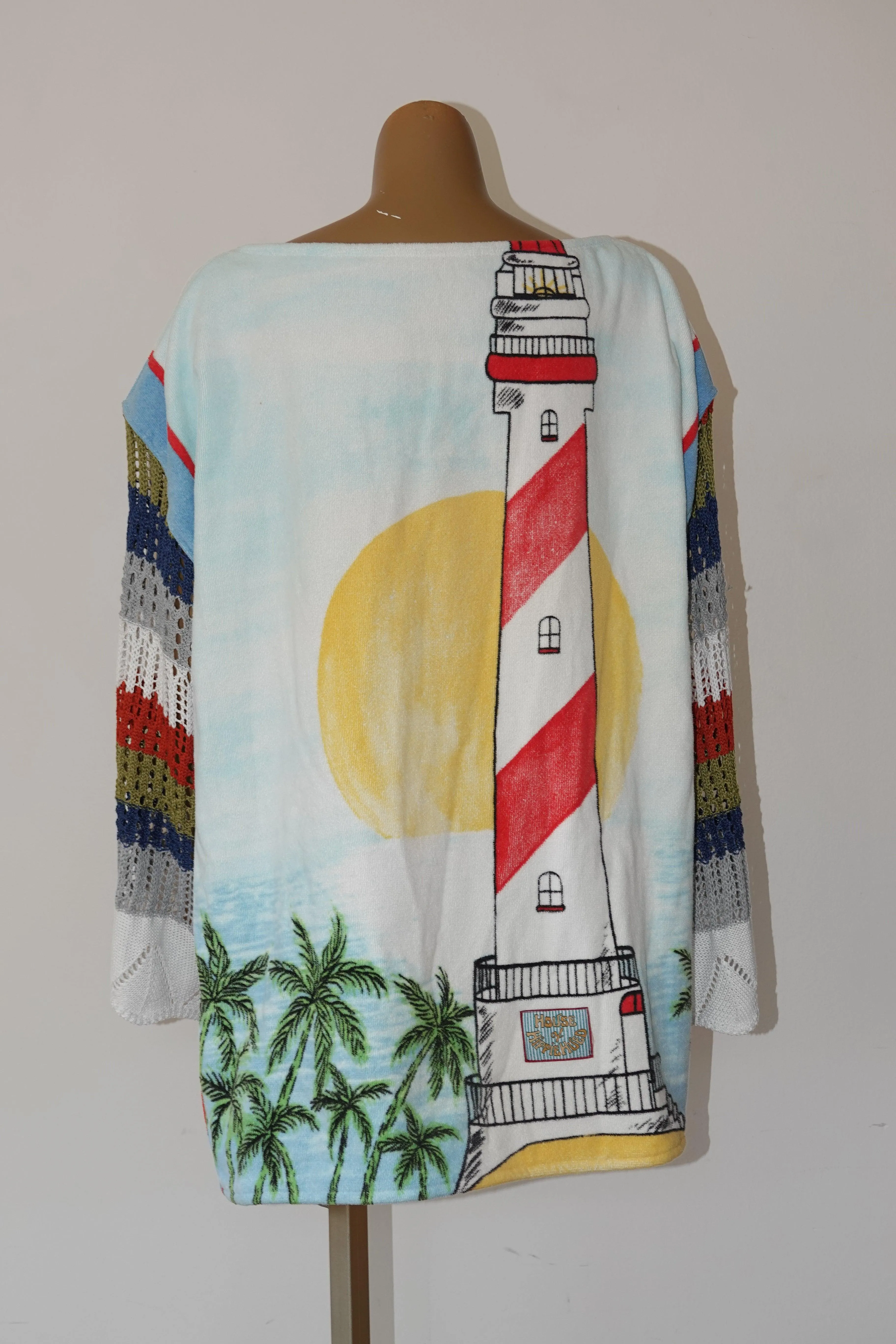 Reclaimed Be My Light House Pullover