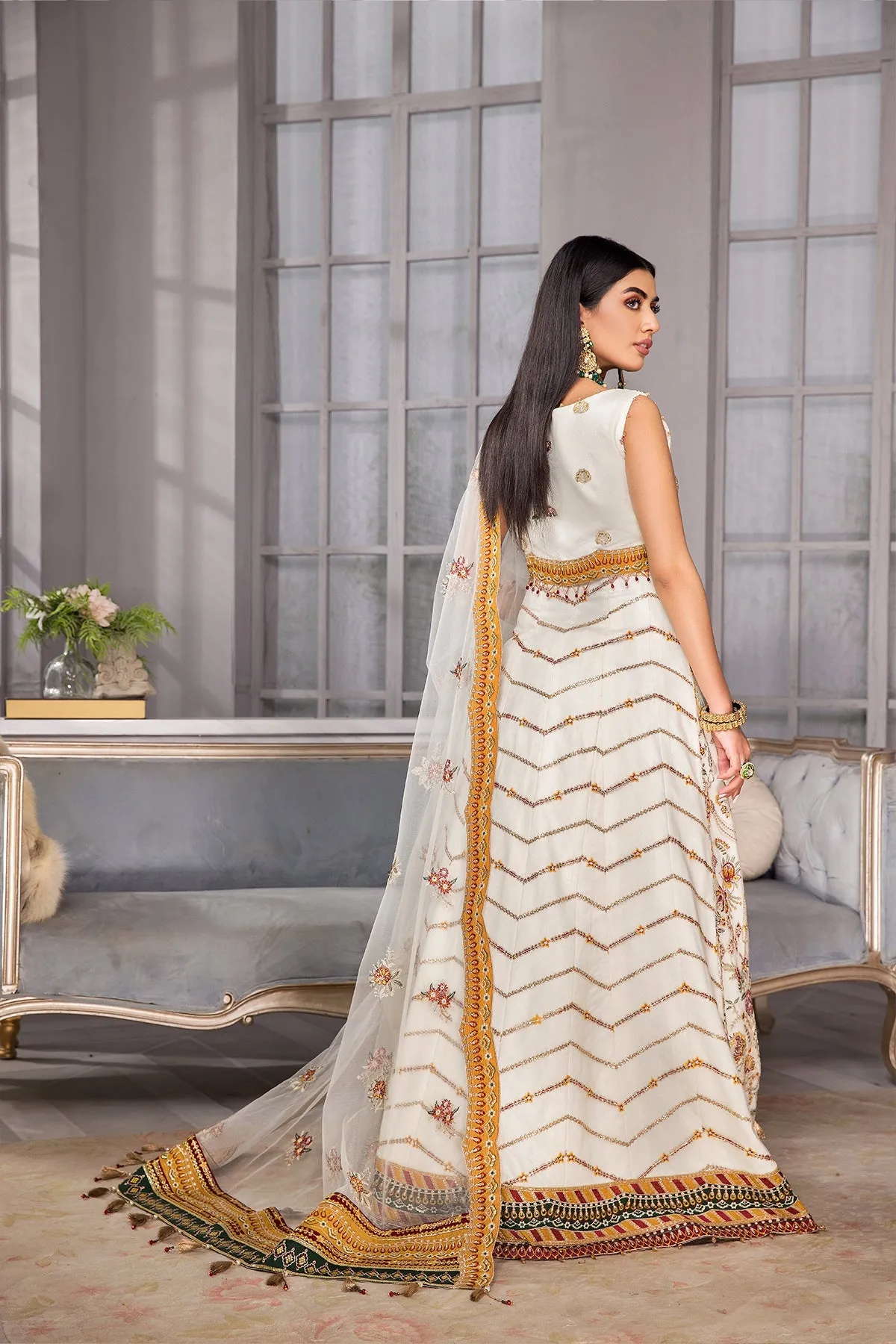 Sawera Alizeh Fashion Vasl-e-Meeras Festive Edition 2022 | Unstitched Embroidered Chiffon Suits Alizeh Fashion Vasl-e-Meeras Festive Edition 2022 | Unstitched Embroidered Net Suits
