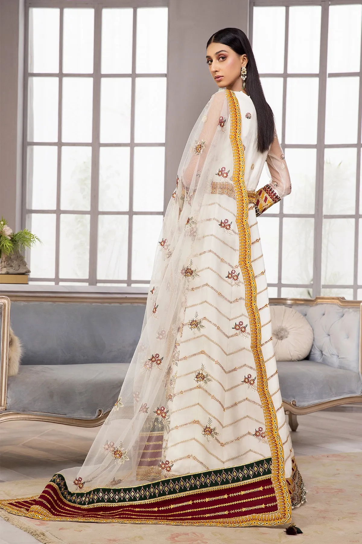 Sawera Alizeh Fashion Vasl-e-Meeras Festive Edition 2022 | Unstitched Embroidered Chiffon Suits Alizeh Fashion Vasl-e-Meeras Festive Edition 2022 | Unstitched Embroidered Net Suits