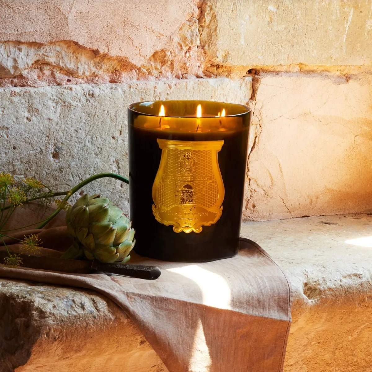 TRUDON Classic Candle, Ernesto - Leather and Tobacco