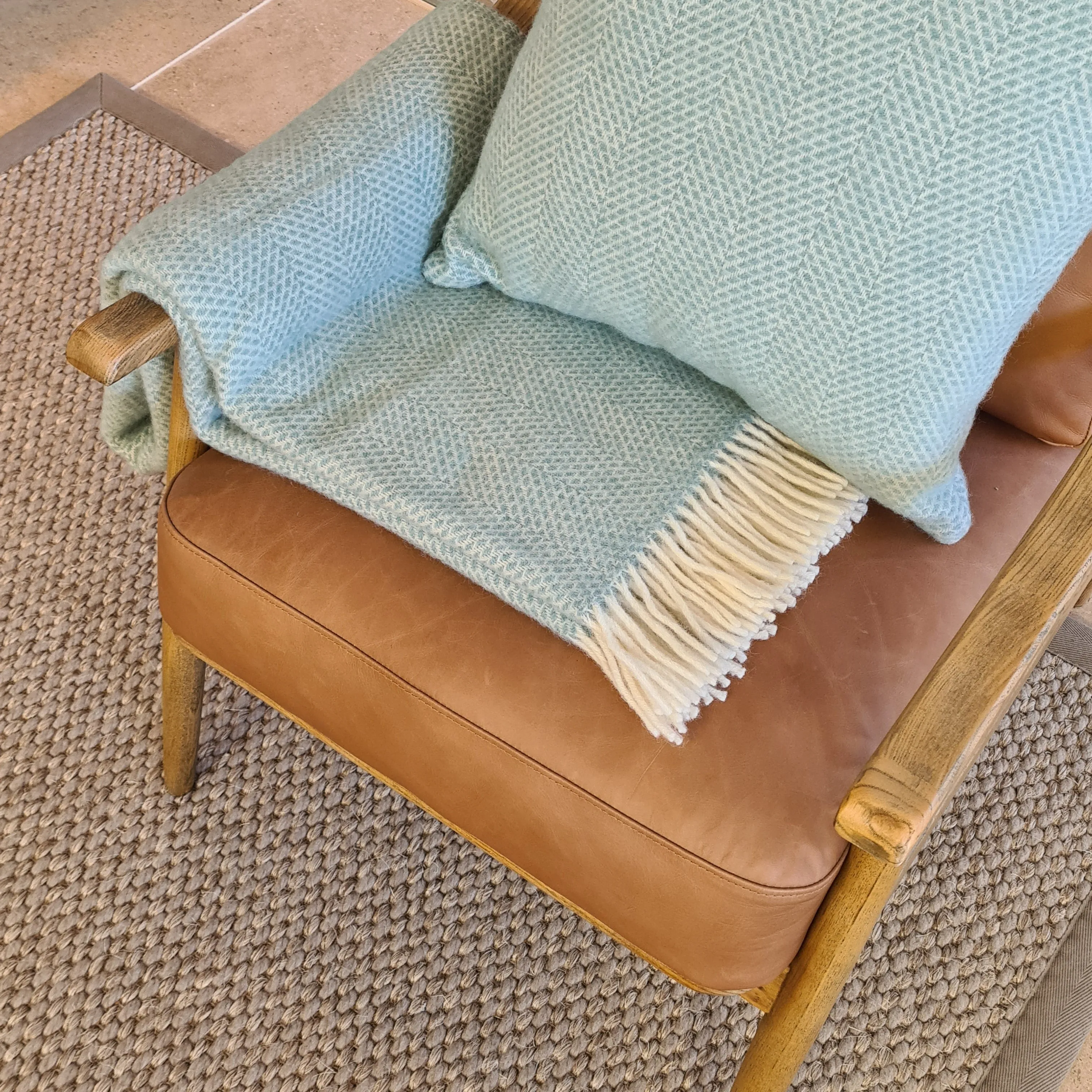 Tweedmill Beehive Wool Throw - Ocean